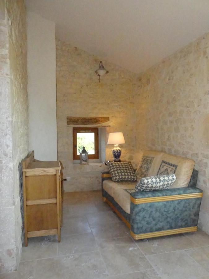 L'Oratori : Chambre L'Authentique Sérignac Exterior photo